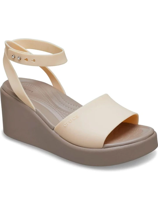 Zdjęcie produktu Crocs Sandały "Brooklyn" w kolorze beżowym rozmiar: 42/43