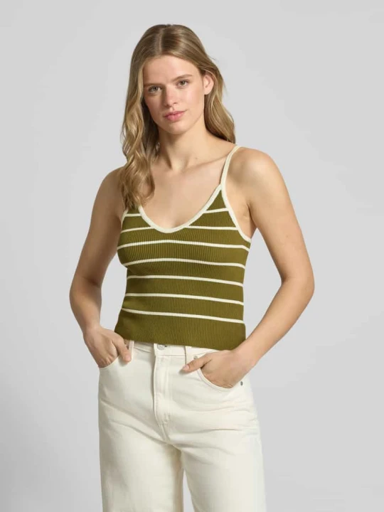 Zdjęcie produktu Crop top z mieszanki wiskozy model 'ESTHER' JJXX Oliwkowy