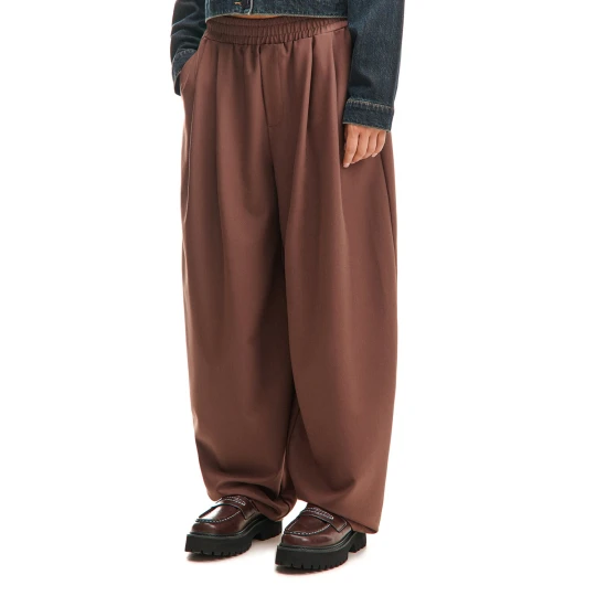 Zdjęcie produktu Cropp - Brązowe spodnie baggy z wiskozą - brązowy