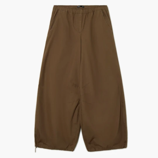 Zdjęcie produktu Cropp - Brązowe spodnie wide leg z bawełny - brązowy