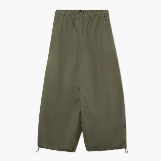 Zdjęcie produktu Cropp - Ciemnozielone spodnie wide leg z bawełny - zielony