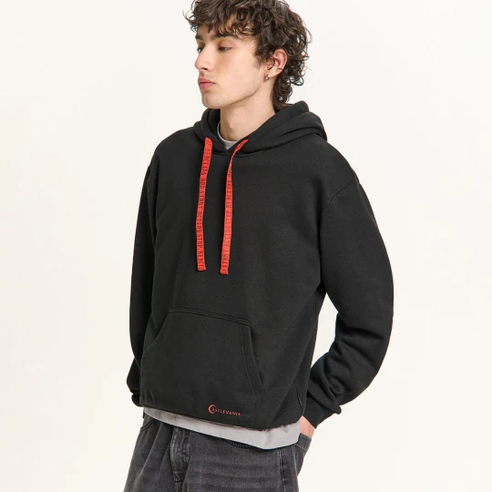 Zdjęcie produktu Cropp - Czarna bluza hoodie Castlevania - czarny