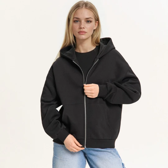 Zdjęcie produktu Cropp - Czarna bluza oversize z kapturem - czarny