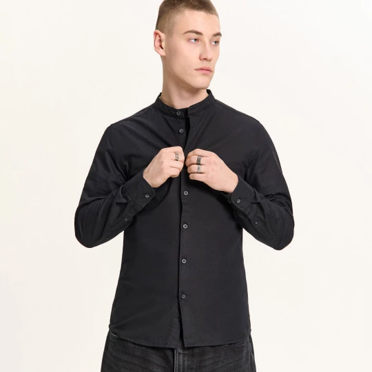 Zdjęcie produktu Cropp - Czarna koszula slim ze stójką - czarny