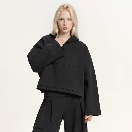 Zdjęcie produktu Cropp - Czarna luźna bluza z kapturem - czarny