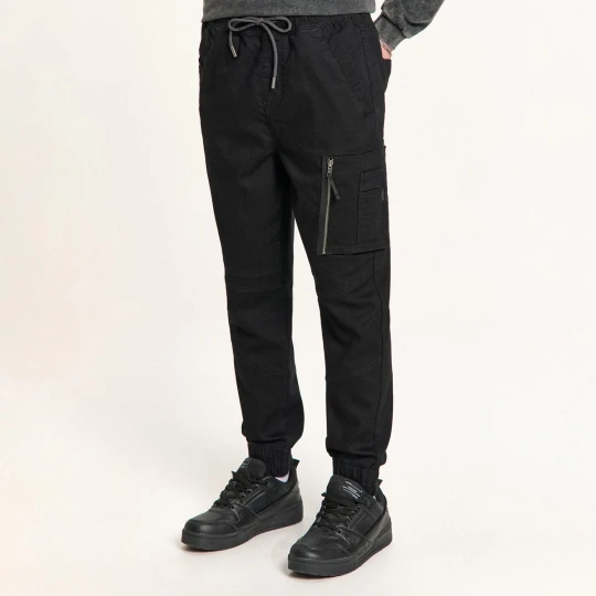 Zdjęcie produktu Cropp - Czarne jeansowe joggery cargo - czarny