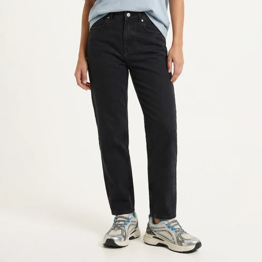 Zdjęcie produktu Cropp - Czarne jeansy mom z efektem sprania TALL - czarny