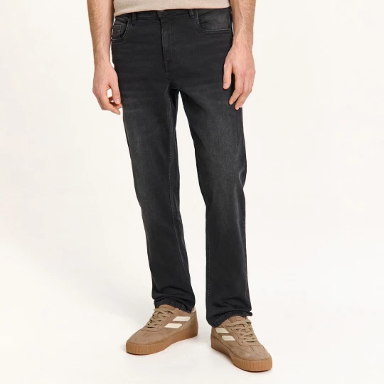 Zdjęcie produktu Cropp - Czarne jeansy slim fit - czarny