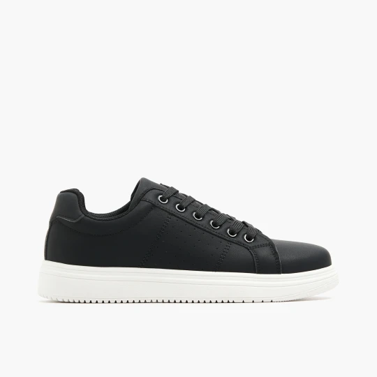 Zdjęcie produktu Cropp - Czarne sneakersy z imitacji skóry - czarny