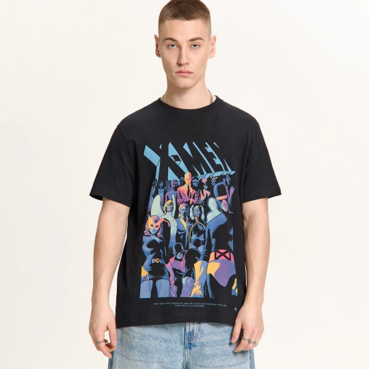 Zdjęcie produktu Cropp - Czarny T-shirt z bohaterami X-Men - czarny