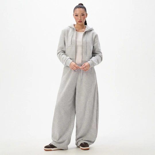 Zdjęcie produktu Cropp - Dresowe spodnie barrel fit - jasny szary