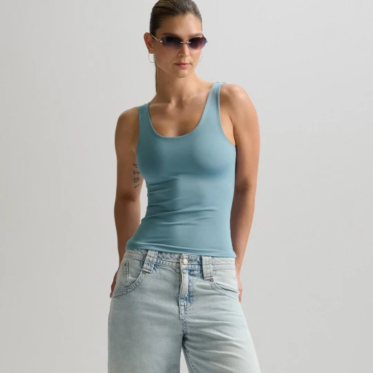 Zdjęcie produktu Cropp - Gładki T-shirt na ramiączkach - surowy granatowy