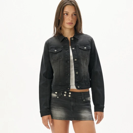 Zdjęcie produktu Cropp - Jeansowa kurtka w stylu vintage - czarny