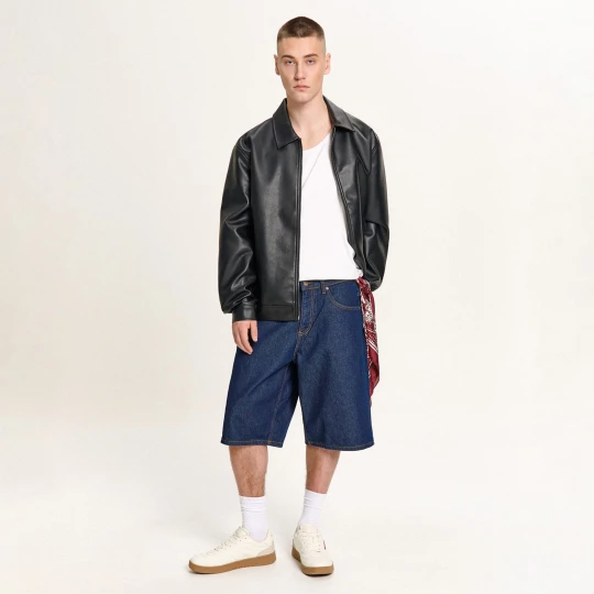 Zdjęcie produktu Cropp - Jeansowe szorty baggy - purpurowy