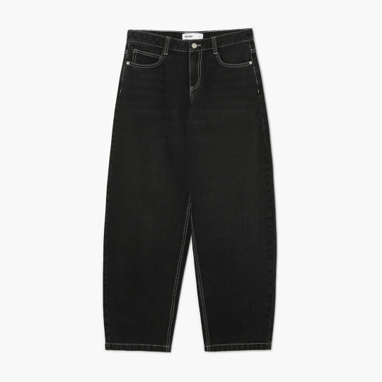 Zdjęcie produktu Cropp - Jeansy barrel z efektem sprania - czarny