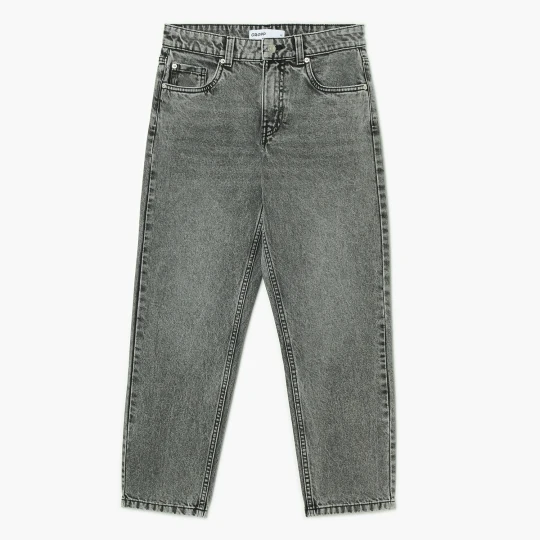 Zdjęcie produktu Cropp - Jeansy mom z efektem sprania - szary