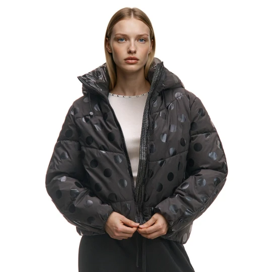 Zdjęcie produktu Cropp - Kurtka puffer w grochy z kapturem - wielobarwny
