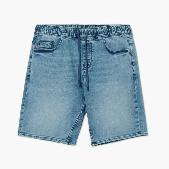 Zdjęcie produktu Cropp - Niebieskie jeansowe spodenki z efektem sprania - niebieski