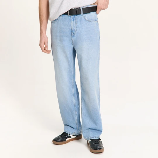 Zdjęcie produktu Cropp - Niebieskie jeansy baggy z efektem sprania - niebieski