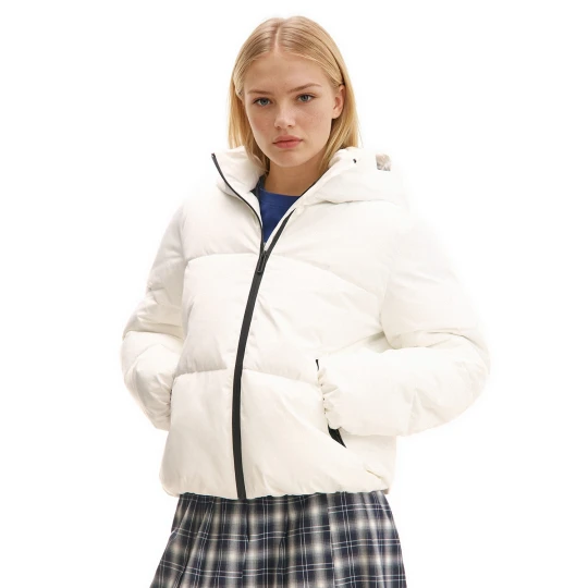 Zdjęcie produktu Cropp - Pikowana biała kurtka puffer z kapturem - biały