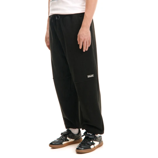 Zdjęcie produktu Cropp - Polarowe czarne joggery - czarny