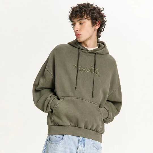 Zdjęcie produktu Cropp - Sprana bluza hoodie z hatowanym napisem - beżowy