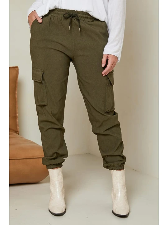 Zdjęcie produktu Curvy Lady Bojówki w kolorze khaki rozmiar: 48/50