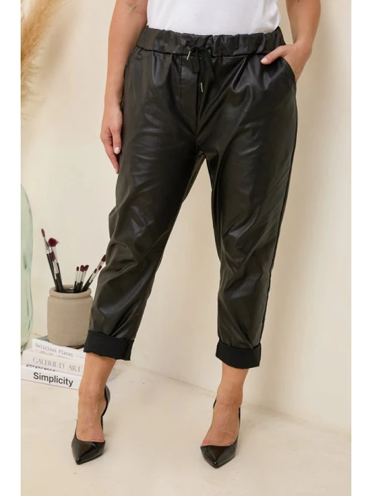 Zdjęcie produktu Curvy Lady Spodnie w kolorze czarnym ze skóry syntetycznej rozmiar: 40 / 42