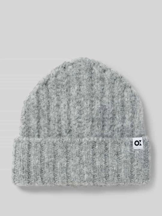 Zdjęcie produktu Czapka beanie z detalem z logo model ‘Acotta’ Opus Jasnoszary