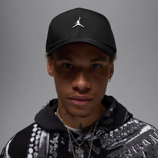 Zdjęcie produktu Czapka o wzmocnionej konstrukcji z metalowym logo Jumpman Jordan Rise - Czerń
