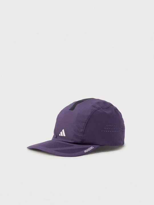 Zdjęcie produktu Czapka z daszkiem Adidas fioletowy