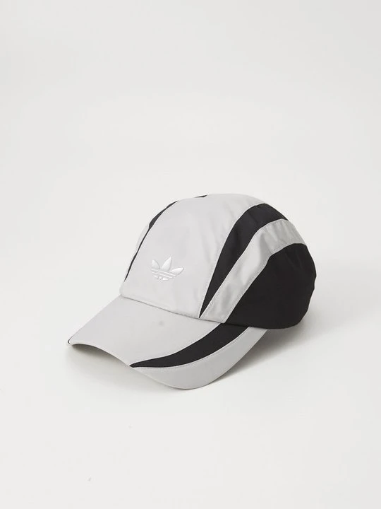 Zdjęcie produktu Czapka z daszkiem adidas Originals szary