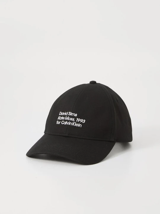 Zdjęcie produktu Czapka z daszkiem Calvin Klein czarny