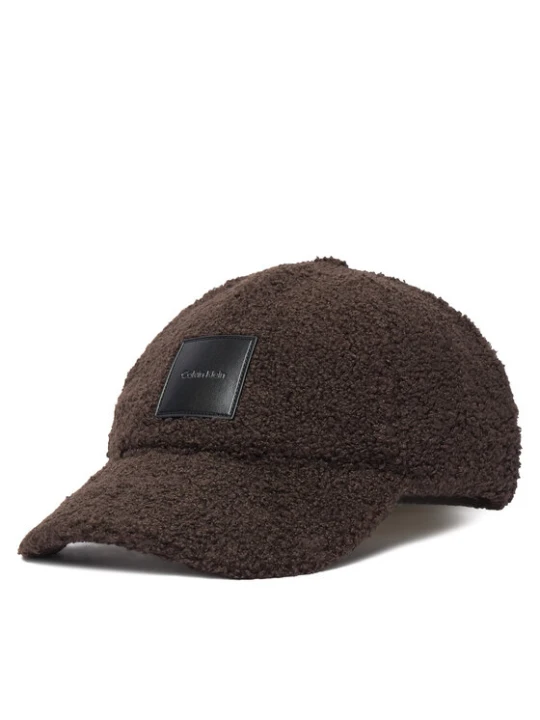 Zdjęcie produktu Czapka z daszkiem Calvin Klein All-Over Sherpa W / Patch Cap LV04F5096G Brązowy ciemny