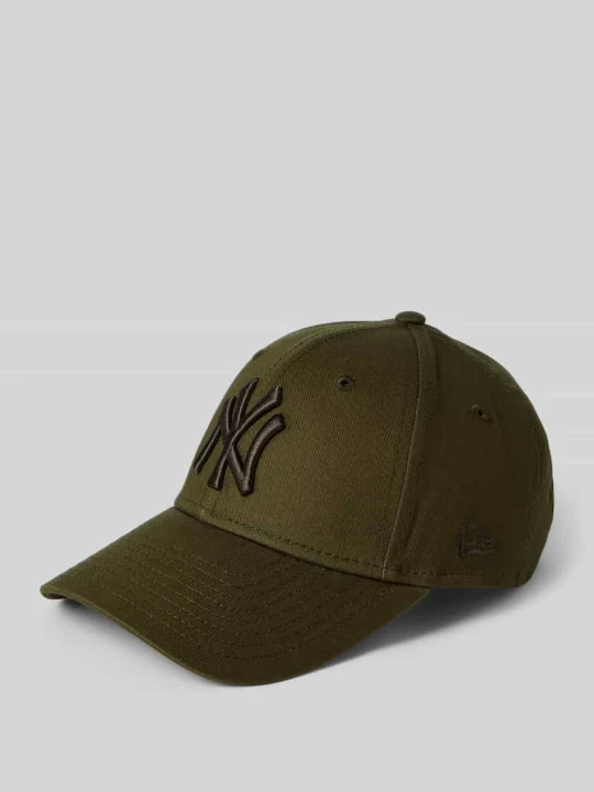 Zdjęcie produktu Czapka z daszkiem i detalem z logo New Era Ciemnobrązowy