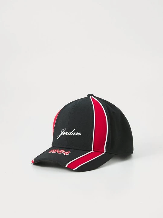 Zdjęcie produktu Czapka z daszkiem Jordan czarny