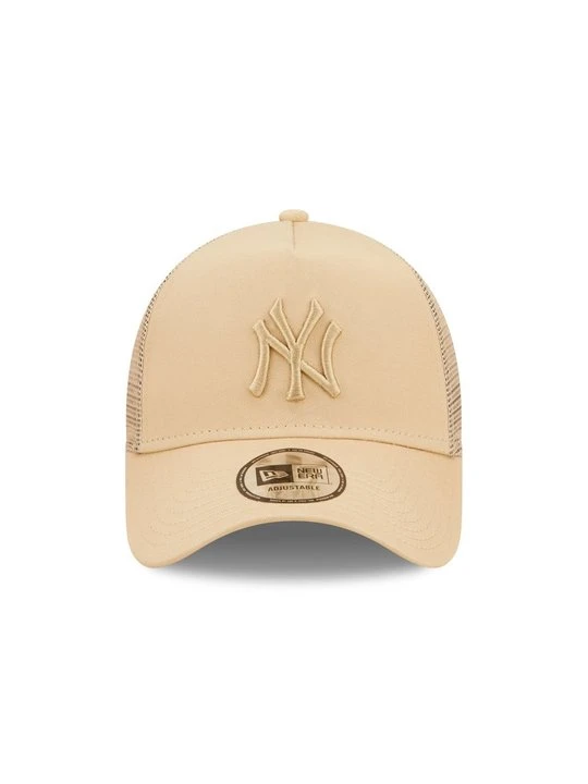 Zdjęcie produktu Czapka z daszkiem New Era beżowy