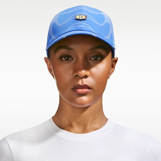 Zdjęcie produktu Czapka z daszkiem o usztywnianej konstrukcji Nike Club - Niebieski