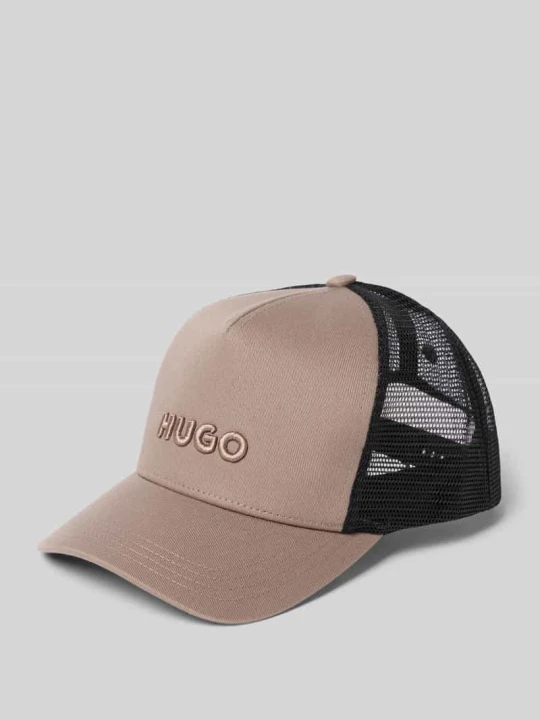 Zdjęcie produktu Czapka z daszkiem z wstawkami z siateczki i detalem z logo Hugo