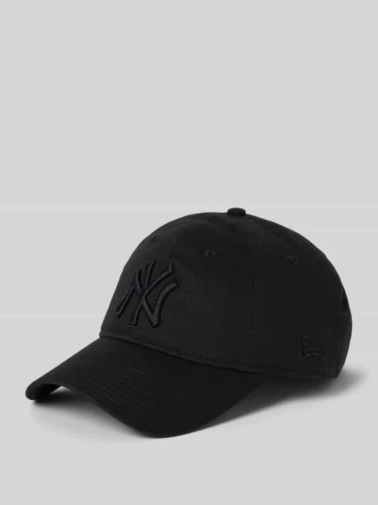 Zdjęcie produktu Czapka z daszkiem z wyhaftowanym logo New Era Czarny