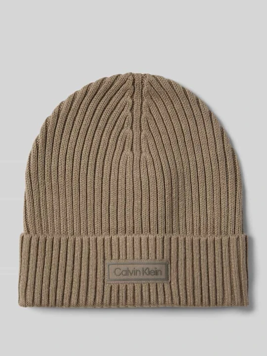 Zdjęcie produktu Czapka z dzianiny z dodatkiem kaszmiru i naszywką z logo Calvin Klein Camel