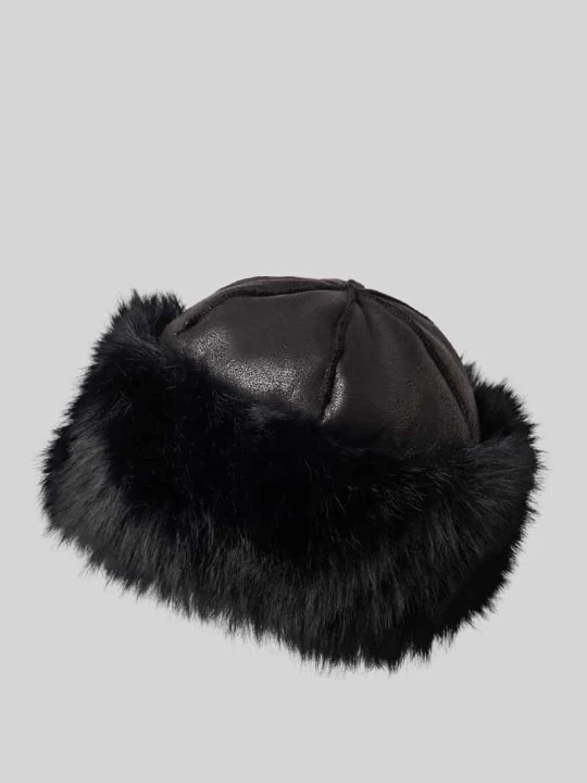 Zdjęcie produktu Czapka ze sztucznego futra Model 'Sherling hat' Gina Tricot Czarny