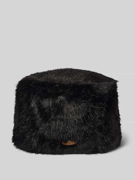 Zdjęcie produktu Czapka ze sztucznego futra z naszywką z logo model „JOSH” Barts Czarny