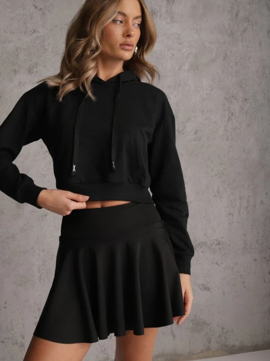 Zdjęcie produktu Czarna Bluza z Kapturem i Bawełną Ozdobiona Ściągaczami Evianae J.style