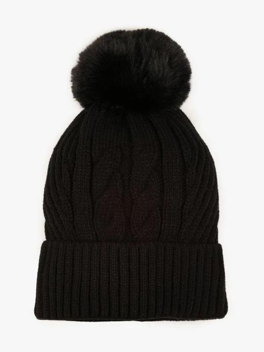 Zdjęcie produktu Czarna Czapka Typu Beanie Zdobiona Pomponem i Warkoczowym Splotem Ocieplana Futrem Zenedi