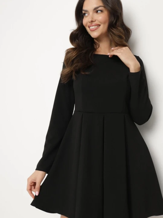 Zdjęcie produktu Czarna Elegancka Sukienka o Rozkloszowanym Kroju Temitonia Lovery