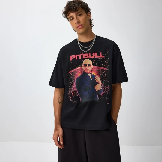 Zdjęcie produktu Czarna koszulka z nadrukiem Pitbull House