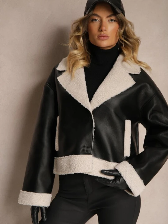 Zdjęcie produktu Czarna Kurtka Biker w Stylu Ramoneski z Futrzanym Ociepleniem Nikinia Ann Gissy