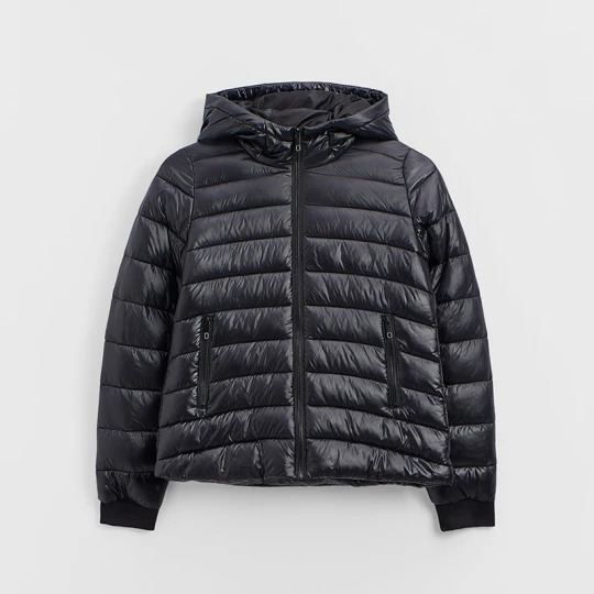 Zdjęcie produktu Czarna kurtka puffer z kapturem House