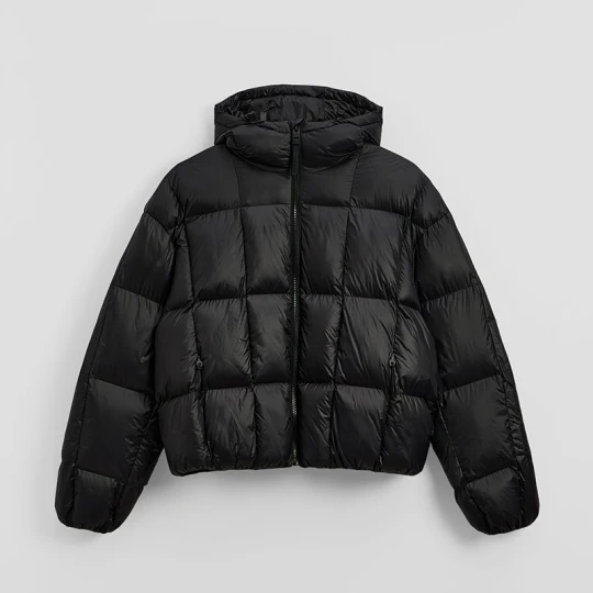 Zdjęcie produktu Czarna kurtka puffer z kapturem House